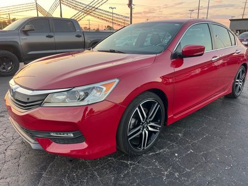 Used 2016 Honda Accord Sport image 3