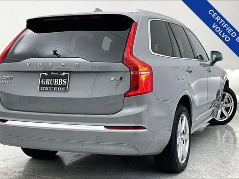 Used 2024 Volvo XC90 B5 Core w/ Protection Package Premier image 2