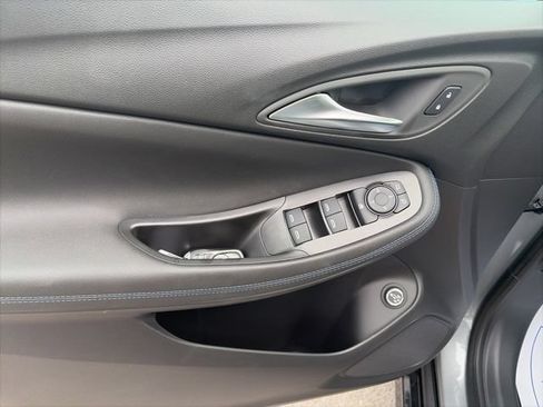 New 2026 Buick Encore GX Sport Touring w/ Advanced Technology Package AWD/4WD image 17
