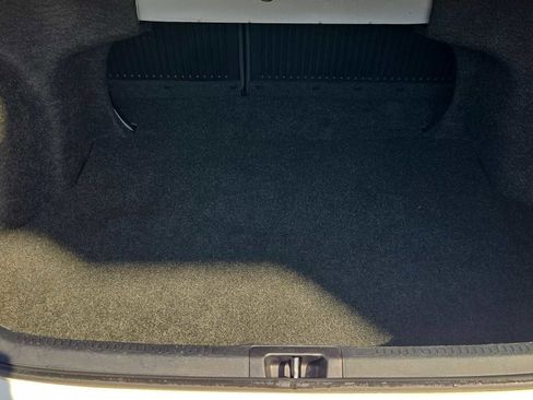 Used 2017 Toyota Camry LE image 31