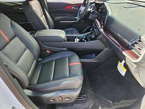 New 2026 Chevrolet Traverse RS FWD image 17