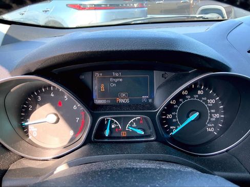 Used 2017 Ford Escape Titanium AWD/4WD image 26