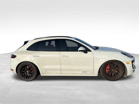 Used 2017 Porsche Macan GTS image 4