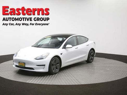Used 2023 Tesla Model 3 Standard Range RWD image 52
