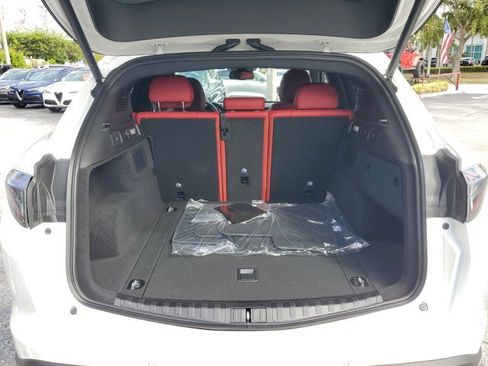 New 2025 Alfa Romeo Stelvio Sprint w/ Convenience Package image 5
