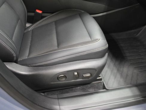 Used 2024 Chevrolet Blazer EV LT AWD/4WD image 21