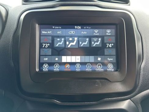 Used 2021 Jeep Renegade Sport image 33