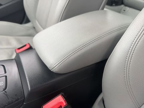 Used 2019 Audi A3 2.0T Premium Plus w/ Premium Plus Package FWD image 33