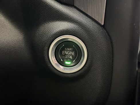 Used 2020 GMC Sierra 3500 Denali AWD/4WD image 17