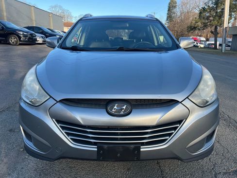 Used 2012 Hyundai Tucson GLS image 2