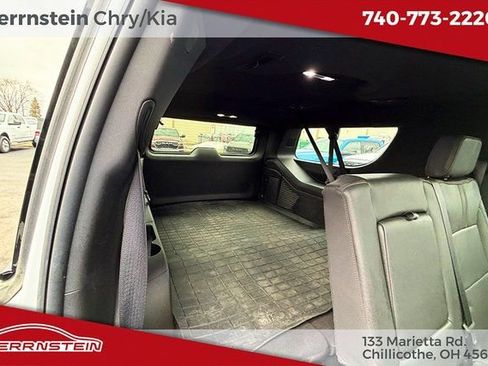 Used 2022 Chevrolet Suburban RST image 27