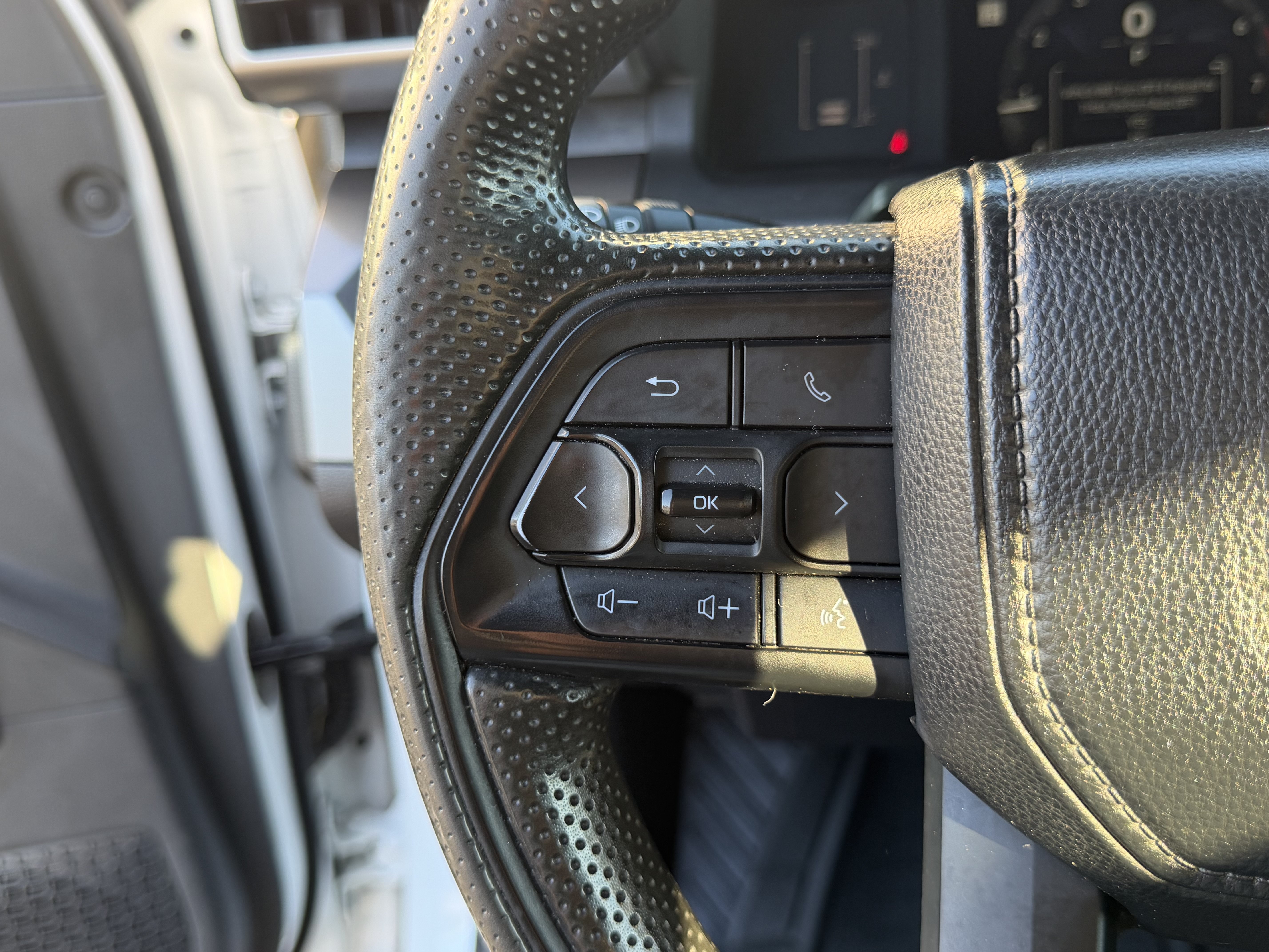 Used 2024 Toyota Tacoma SR5 RWD image 22