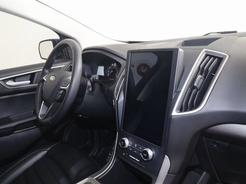 Used 2024 Ford Edge SEL w/ Convenience Package image 41