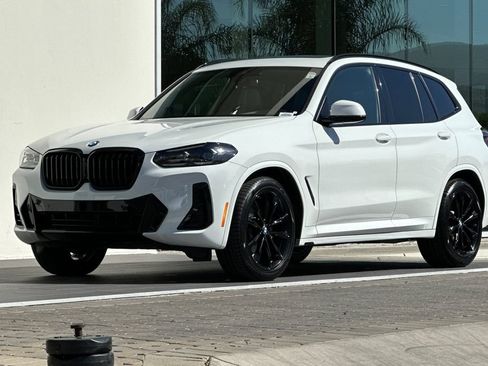 Used 2023 BMW X3 sDrive30i w/ M Sport Package RWD image 7