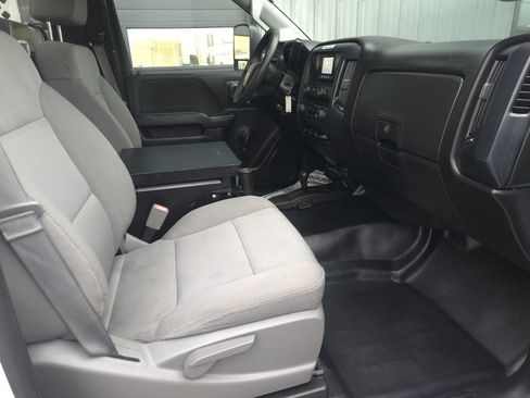 Used 2015 Chevrolet Silverado 2500 W/T AWD/4WD image 17