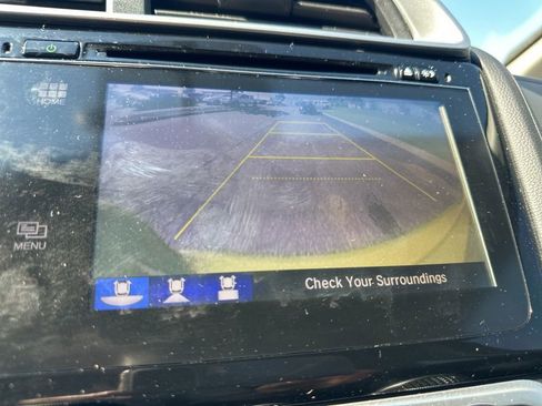 Used 2015 Honda Fit EX image 23