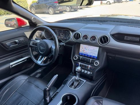 Used 2022 Ford Mustang GT Premium w/ GT Performance Package RWD image 34