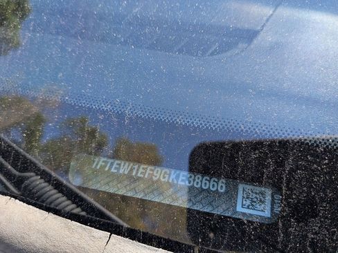 Used 2016 Ford F150 XLT w/ Equipment Group 302A Luxury image 8