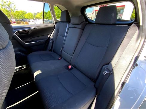 Used 2024 Toyota RAV4 LE image 20