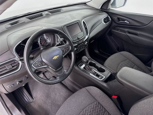 Used 2024 Chevrolet Equinox LT image 10
