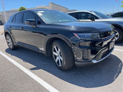 Used 2024 Honda Prologue EX image 2