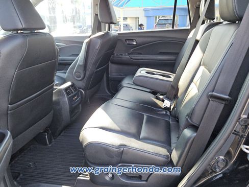 Used 2017 Honda Pilot EX-L image 10