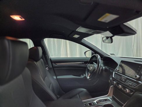 Used 2022 Honda Accord Sport image 28