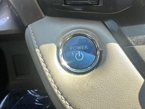 Used 2016 Toyota RAV4 XLE AWD/4WD image 33