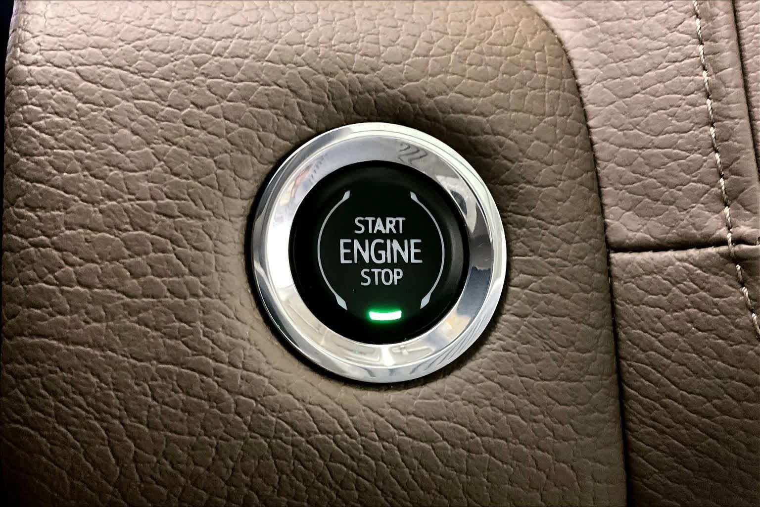 Used 2023 GMC Yukon Denali w/ Max Trailering Package AWD/4WD image 31
