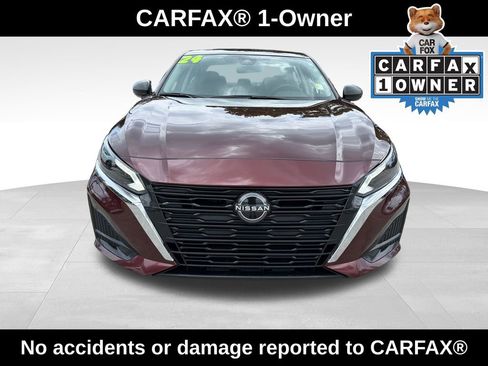 Used 2024 Nissan Altima 2.5 SV FWD image 2