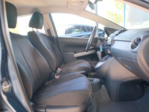Used 2014 MAZDA MAZDA2 Sport FWD image 22