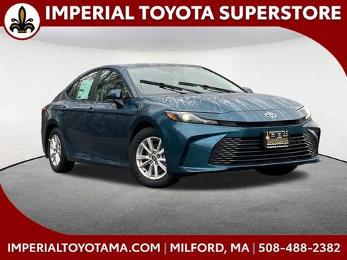 New 2026 Toyota Camry LE image 1