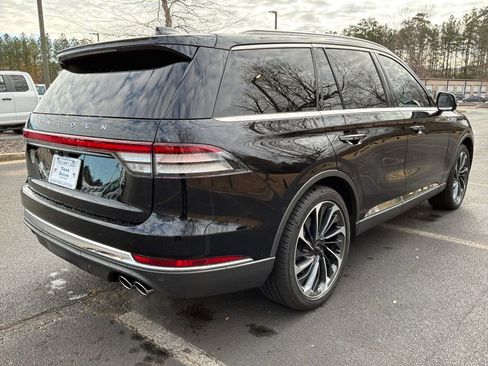Used 2025 Lincoln Aviator Reserve w/ Illumination Package image 5