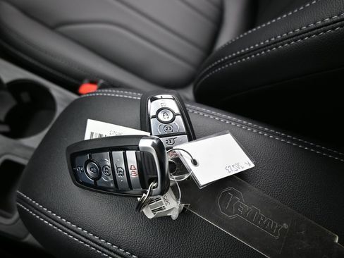 New 2025 Ford Escape Base w/ PHEV Premium Package image 20