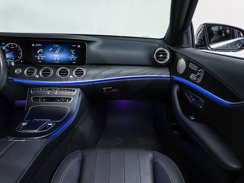 Certified 2023 Mercedes-Benz E 350 4MATIC Sedan image 18