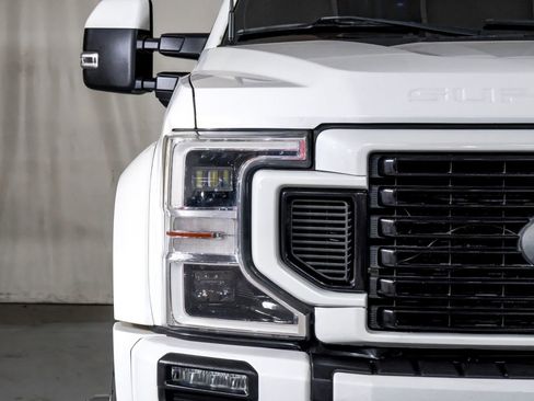 Used 2020 Ford F450 Platinum w/ FX4 Off-Road Package image 41