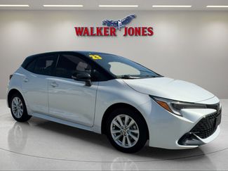 Used 2023 Toyota Corolla SE video 1