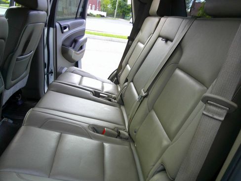 Used 2016 Chevrolet Tahoe LTZ AWD/4WD image 44