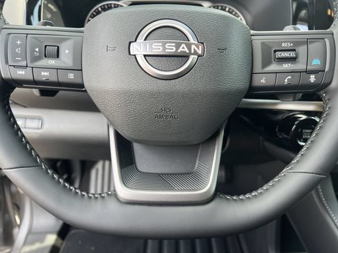 New 2026 Nissan Pathfinder SV w/ Cargo Package FWD image 9