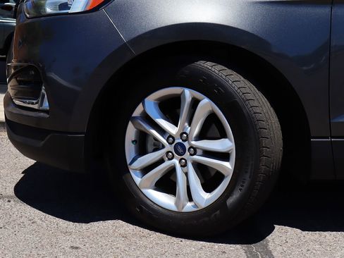 Used 2020 Ford Edge SEL FWD image 5
