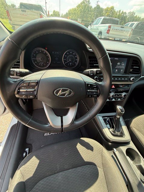 Used 2019 Hyundai Elantra Value Edition w/ Cargo Package FWD image 8