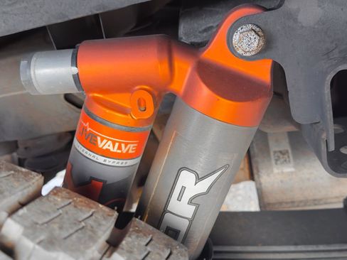 Certified 2020 Ford F150 Raptor w/ Equipment Group 802A Luxury image 9