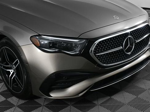 Certified 2025 Mercedes-Benz E 350 4MATIC Sedan image 34