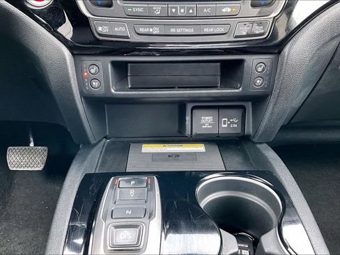 Used 2022 Honda Passport Elite image 15