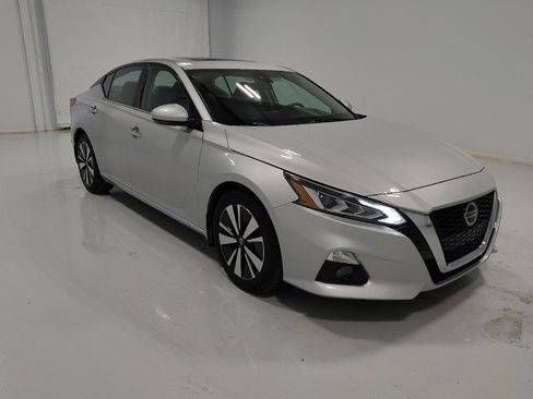 Used 2022 Nissan Altima 2.5 SL image 13