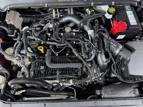 Used 2020 Ford Fusion SE image 39