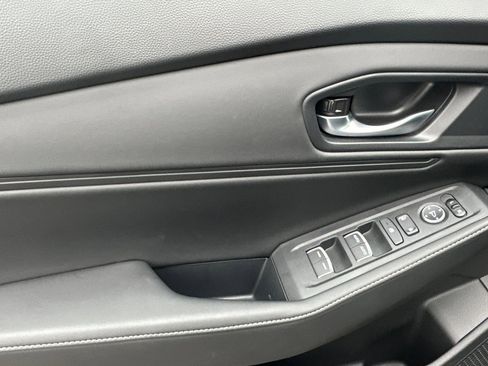 Certified 2025 Honda Accord Sport image 11