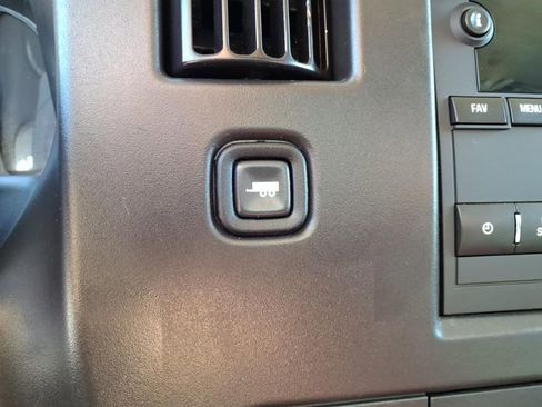 Used 2024 Chevrolet Express 2500 Work Van w/ Driver Convenience Package image 22