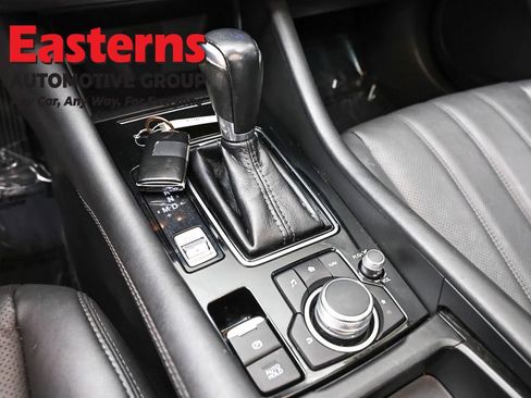 Used 2021 MAZDA MAZDA6 Touring FWD image 13