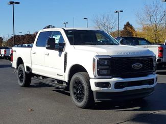 New 2026 Ford F350 Lariat w/ Black Appearance Package video 3